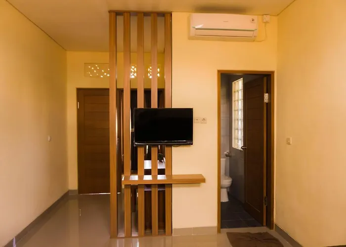 Cakra House 3*