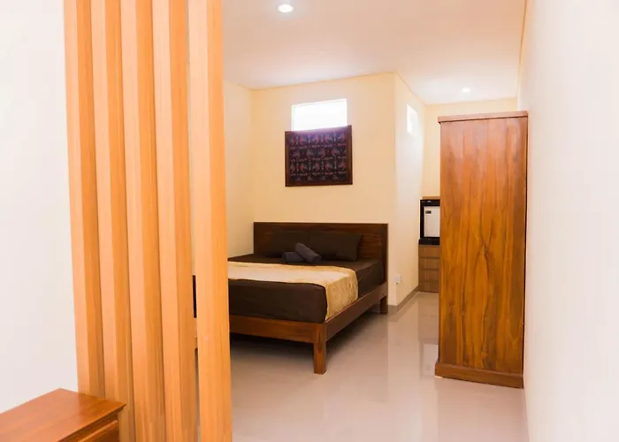 Cakra House Pensión 3*