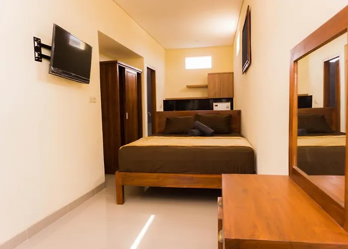 Cakra House Pensión 3*